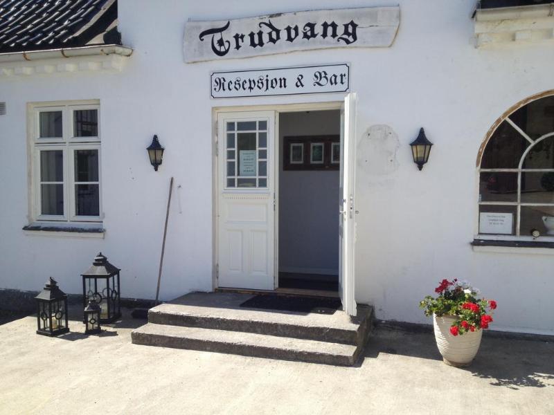 Trudvang Gjestegaard ラルヴィク エクステリア 写真